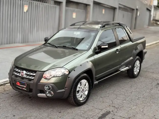Carro Fiat Strada 2012 Adventure 1.8 16V Dualogic (Flex) (Cabine Dupla)