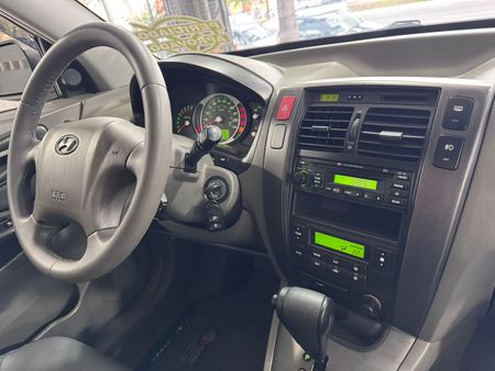 Tucson GLS 2.0 16V (aut)