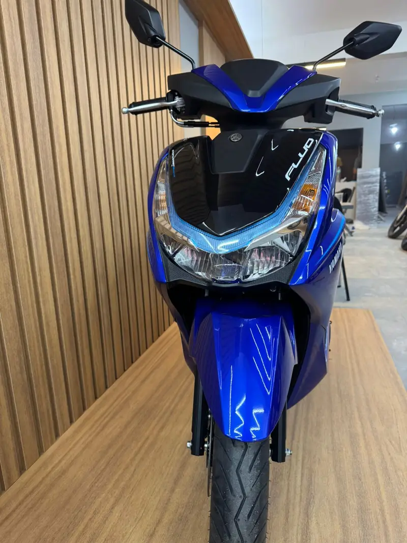 Yamaha Fluo ABS