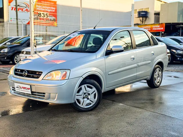 Carro Chevrolet Corsa Sedan 2005 Maxx 1.8 (Flex)