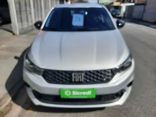 Carro Fiat Argo 2021 Drive 1.0 (Flex)