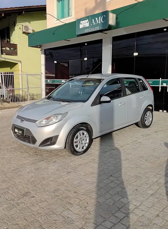 Carro Ford Fiesta Hatch 2014 1.6
