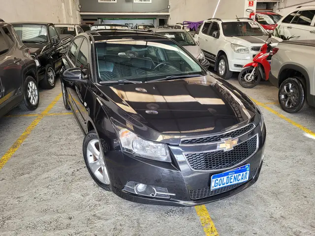 Carro Chevrolet Cruze 2014 HB Sport LTZ 1.8 16V FlexP. 5p Mec