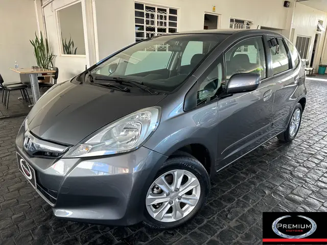 Carro Honda Fit 2014 LX 1.4 (flex)