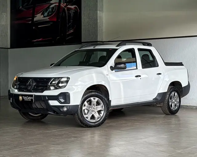 Carro Renault Oroch 2023 Intense 1.6 (Flex)