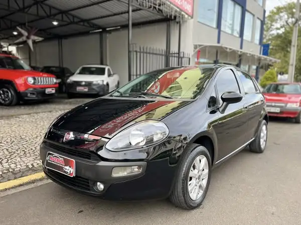 Carro Fiat Punto 2017 Attractive 1.4 (Flex)