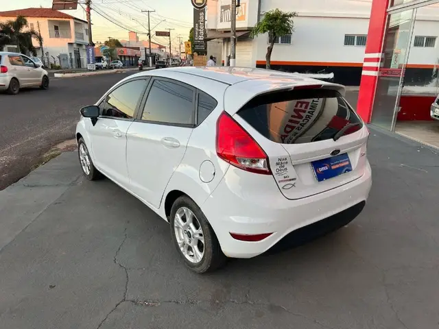 Carro Ford New Fiesta Hatch 2014 New Fiesta SE 1.6 16V PowerShift