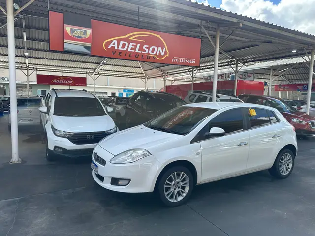 Carro Fiat Bravo 2013 Essence 1.8 16V (Flex)