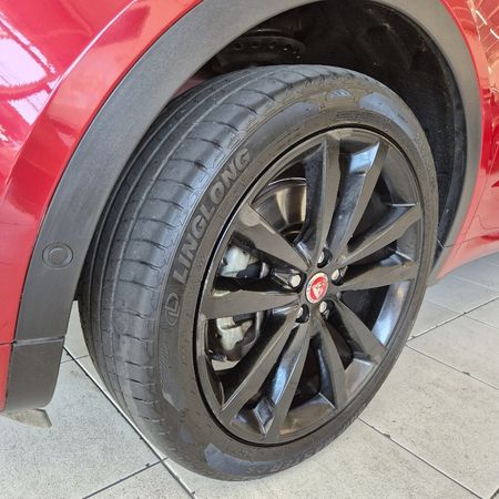 E-Pace 2.0 P250 R-Dynamic S 4WD