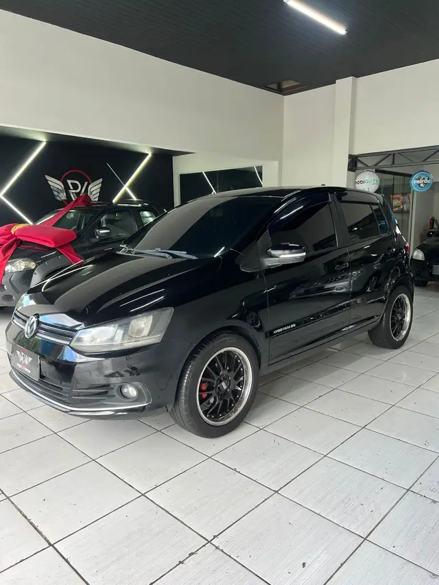 Carro Volkswagen Fox 2016 1.6 MSI Comfortline (Flex)