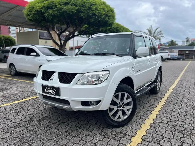 Mitsubishi Pajero TR4 2.0 16V 4X4 (Flex) (Aut)