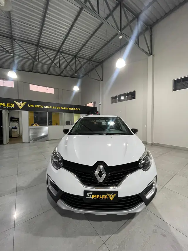 Carro Renault Captur 2018 Zen 1.6 16v SCe (Flex)