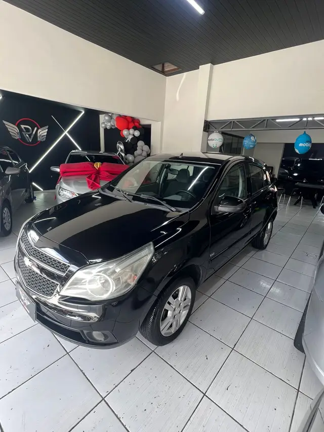 Carro Chevrolet Agile 2012 LTZ 1.4 8V (Flex)
