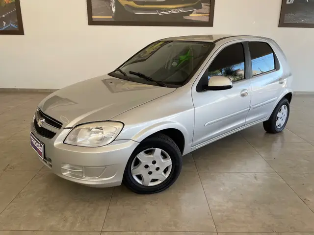 Carro Chevrolet Celta 2015 LT 1.0 (Flex)