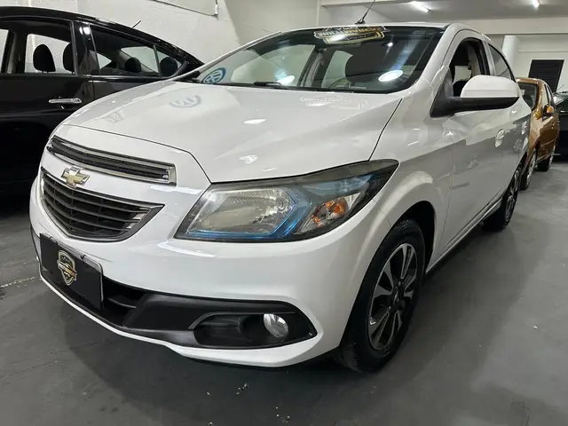 Carro Chevrolet Onix 2013 1.4 LTZ SPE/4