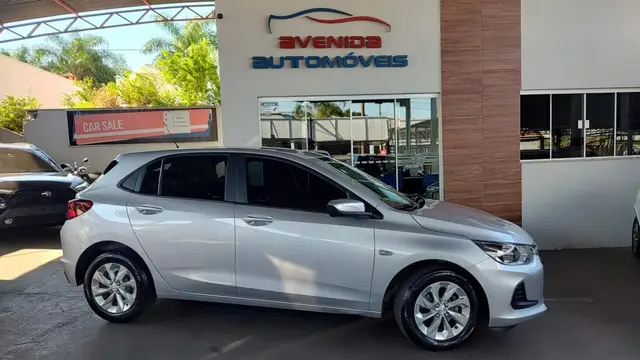 Carro Chevrolet Onix 2021 LT 1.0 Turbo (Flex)