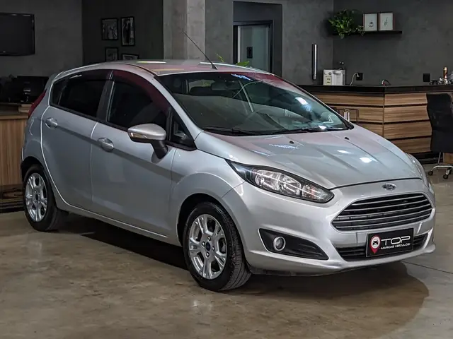 Carro Ford New Fiesta Hatch 2017 New Fiesta SEL 1.6 16V PowerShift