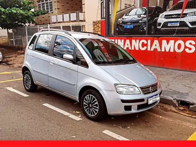 Carro Fiat Idea 2007 ELX 1.4 (Flex)