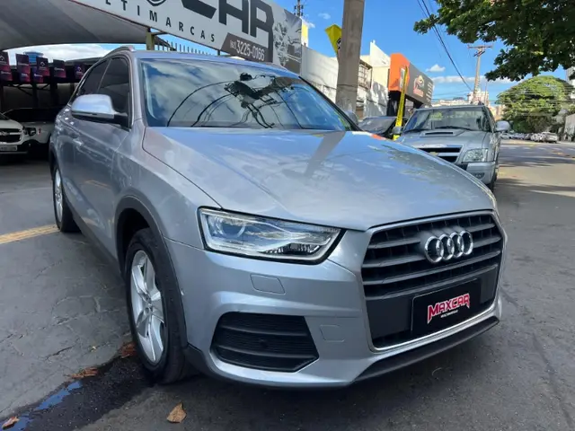 Carro Audi Q3 2018 1.4 TFSI Attraction S Tronic (Flex)