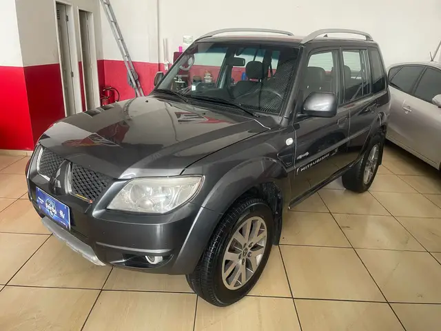 Carro Mitsubishi Pajero TR4 2014 2.0 16V 4X4 (Flex) (Aut)