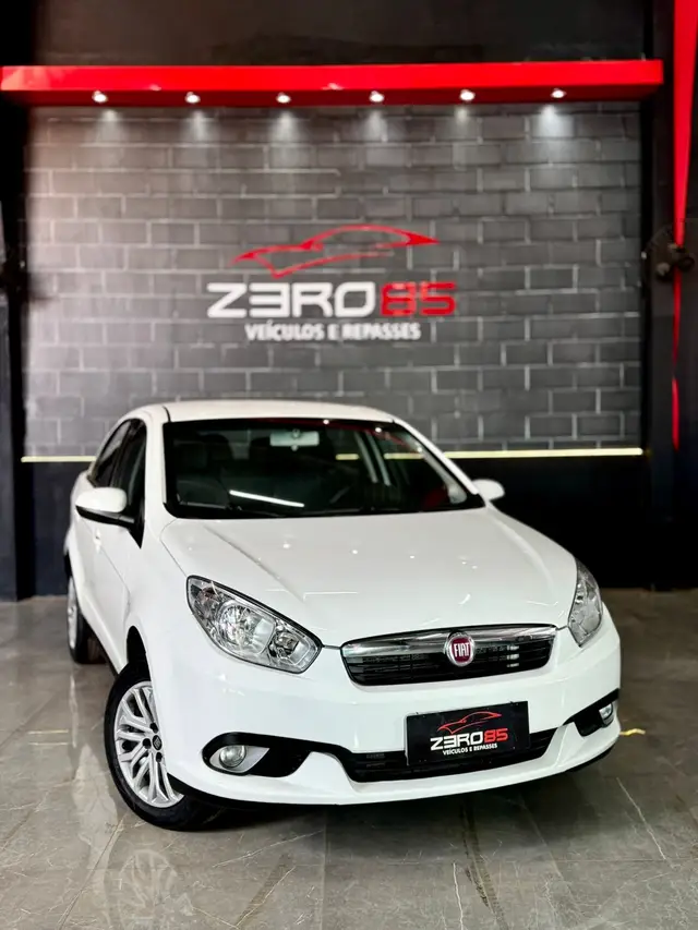 Carro Fiat Grand Siena 2016 Evo Attractive 1.4 8V (Flex)