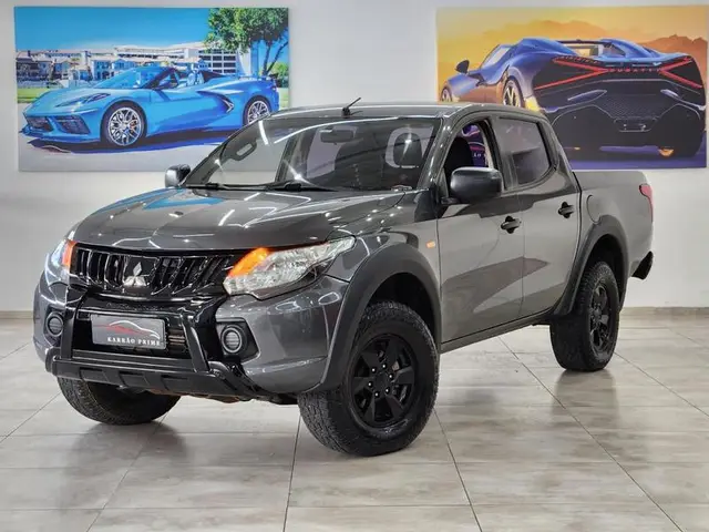 Carro Mitsubishi L200 Triton Sport 2022 GL 2.4 DID-H 4x4 (Aut)