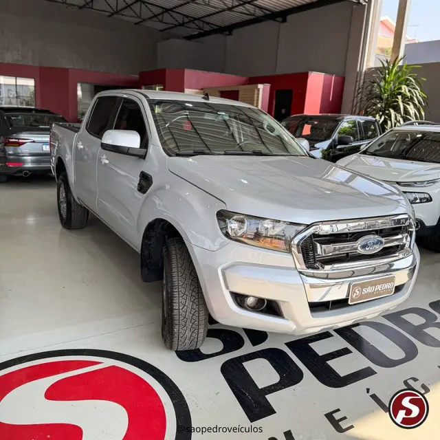 Carro Ford Ranger Cabine Dupla 2019 Ranger 2.2 TD XLS CD 4x4 (Aut)