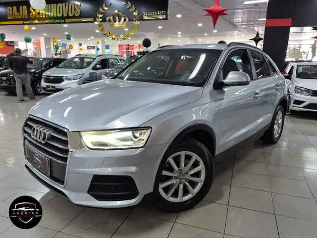 Carro Audi Q3 2019 1.4 TFSI Black Edition S Tronic (Flex)