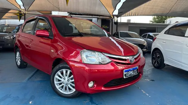 Carro Toyota Etios 2013 XLS 1.5 (Flex)