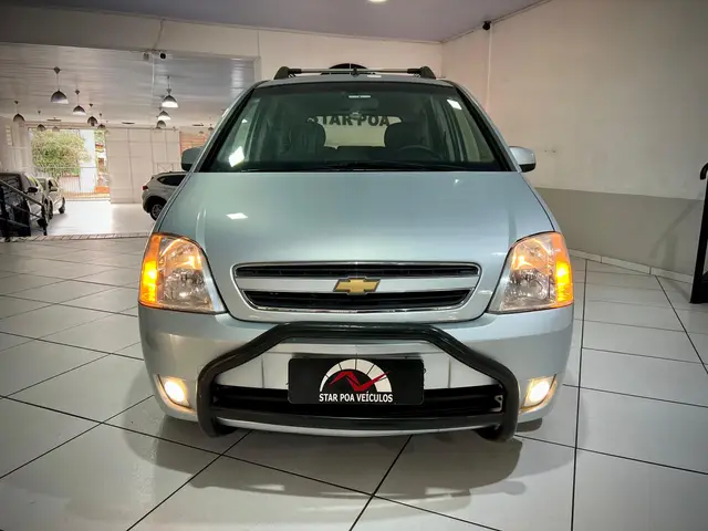 Carro Chevrolet Meriva 2011 Premium 1.8 (Flex) (easytronic)