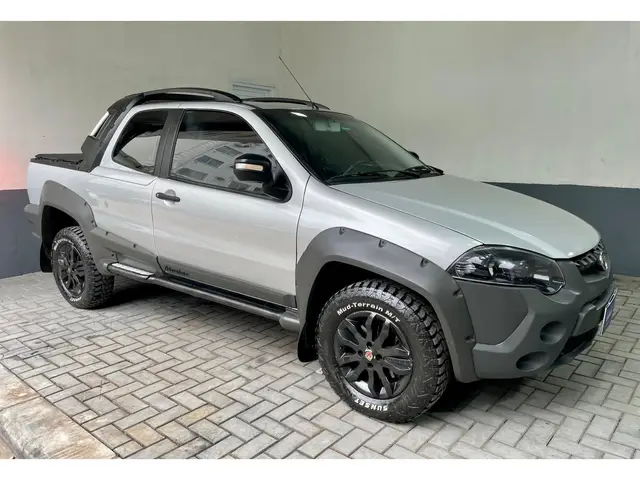 Carro Fiat Strada 2013 Adventure 1.8 16V (Flex) (Cabine Dupla)