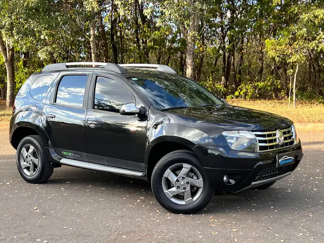 Carro Renault Duster 2014 2.0 16V Dynamique (Flex)