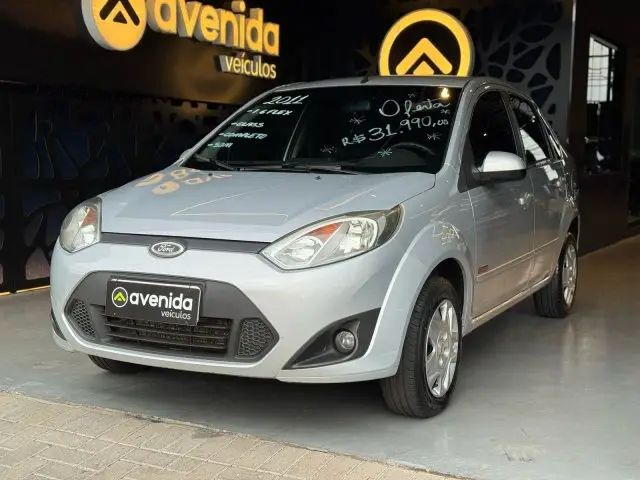 Carro Ford Fiesta Sedan 2011 1.6 (Flex)
