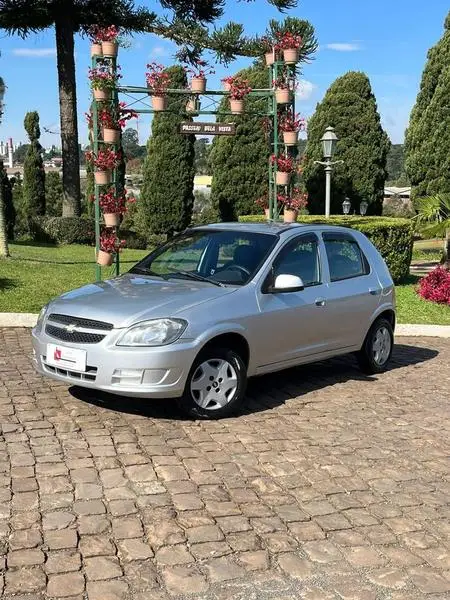 Carro Chevrolet Celta 2013 LT 1.0 (Flex)