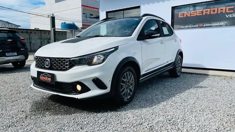 Fiat Argo 1.8 Trekking (Aut) (Flex)