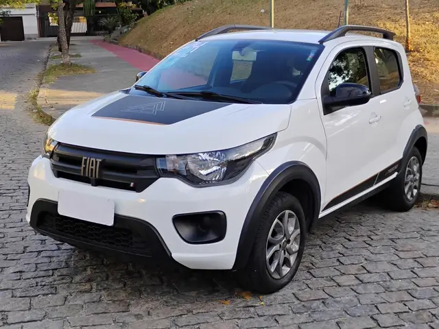 Carro Fiat Mobi 2024 Trekking 1.0