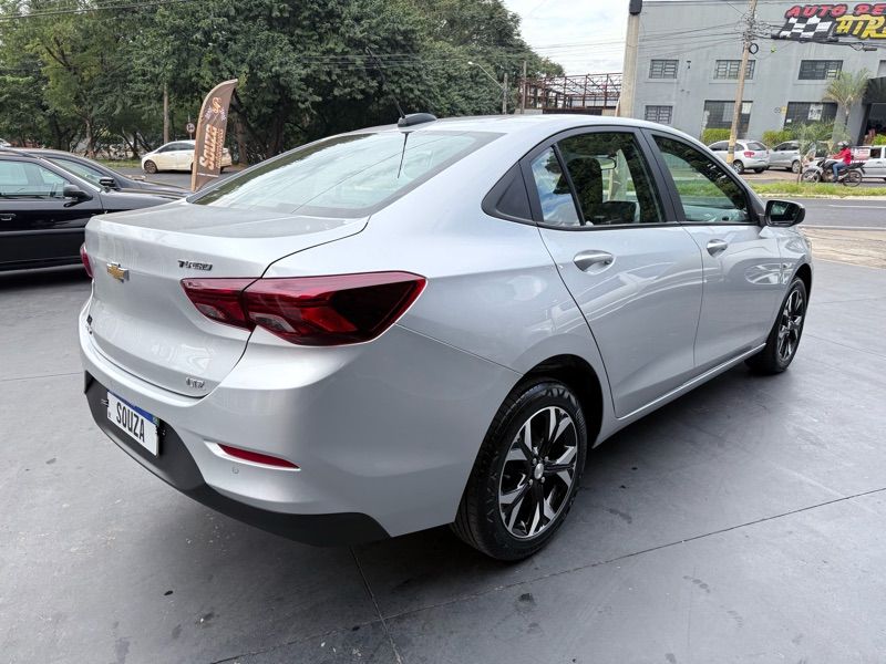Chevrolet Onix Plus