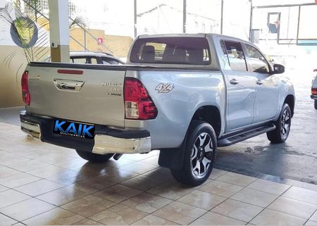 Hilux Cabine Dupla Hilux 2.8 TDI SRX CD 4x4 (Aut)
