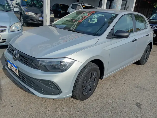 Carro Volkswagen Polo 2024 Track 1.0 Flex 12V 5p