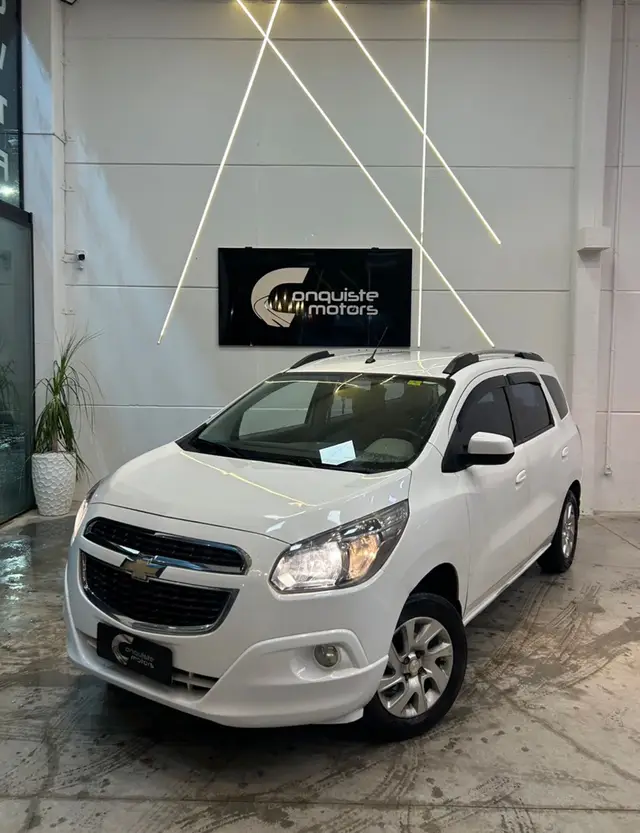 Carro Chevrolet Spin 2015 LTZ 7S 1.8 (Flex) (Aut)