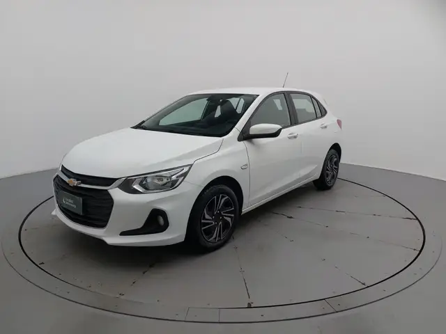 Carro Chevrolet Onix Plus 2024 LT 1.0