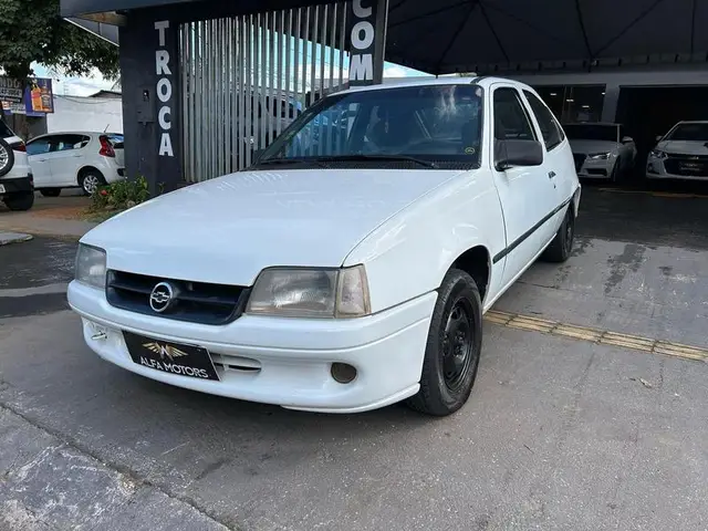 Carro Chevrolet Kadett 1997 Hatch GL 1.8 EFi