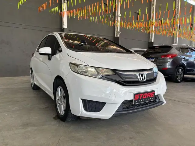 Carro Honda Fit 2015 1.5 16v LX CVT (Flex)