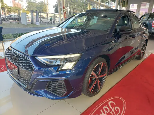 Carro Audi A3 2023 Performance Black 2.0 TFSI S tronic (Aut)