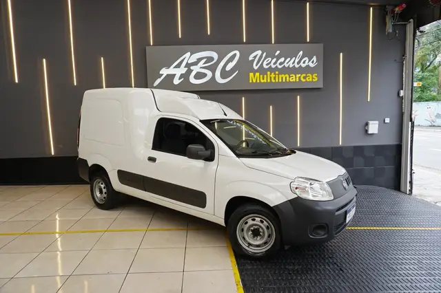 Carro Fiat Fiorino 2018 1.4 Evo Hard Working (Flex)