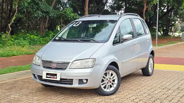 Carro Fiat Idea 2010 ELX 1.4 (Flex)
