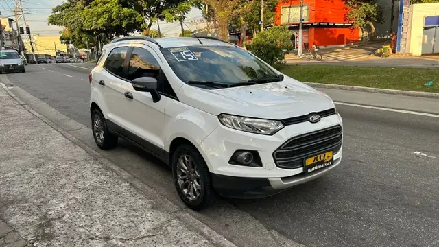 Carro Ford EcoSport 2015 Ecosport Freestyle 1.6 16V (Flex)
