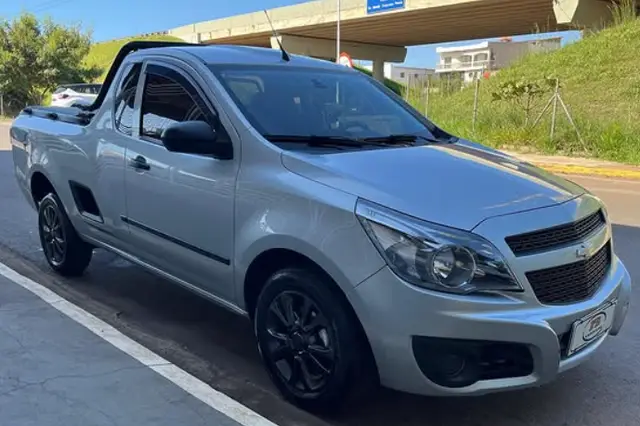 Carro Chevrolet Montana 2013 LS 1.4 (Flex)