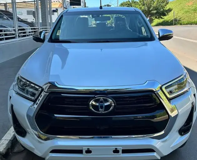 Carro Toyota Hilux Cabine Dupla 2025 SRX 4x4 2.8 Diesel