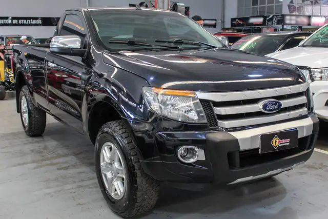 Carro Ford Ranger Cabine Simples 2015 XLS 2.5 16V 4x2 CS Flex